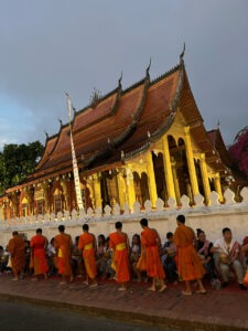 See Buddhist temples and monks on your visit to Laos